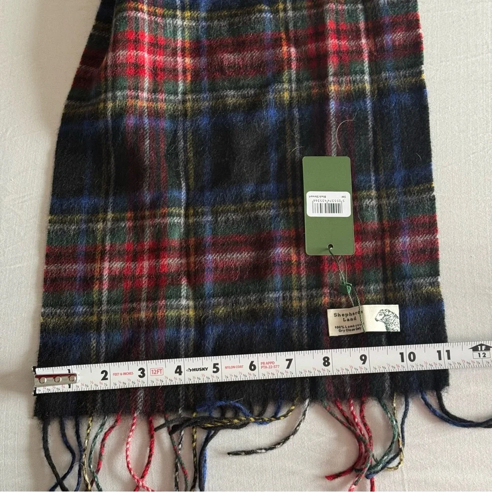 Shepherds Land Lambswool Scarf Unisex Tartan Lona Scott Scotland UK Fringe Plaid